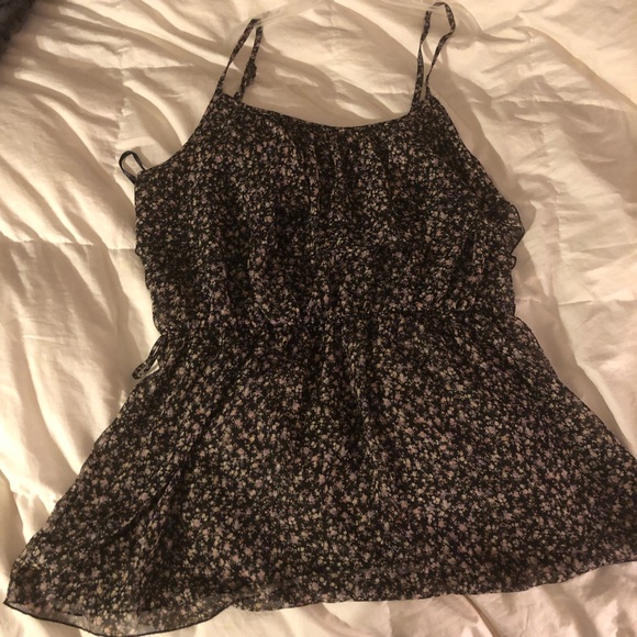 Floral Tank - Picture 2 of 4